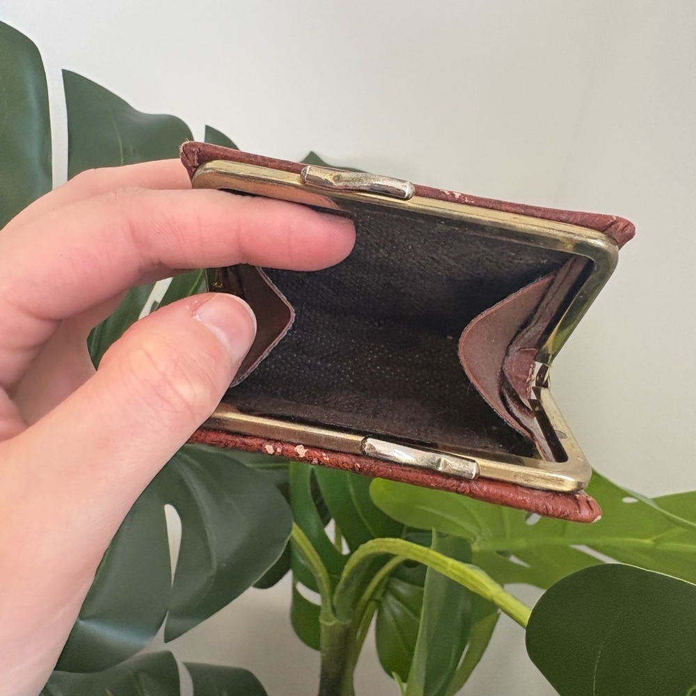 Vtg Leather Kisslock‎ Embossed Patterned Mini Coin Purse - Picture 9 of 10
